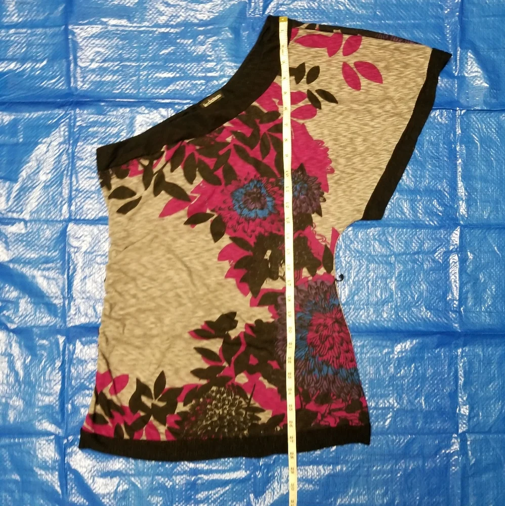 🍭🎄Le Chateau vintage Y2K off shoulder top with floral print - Picture 4 of 5